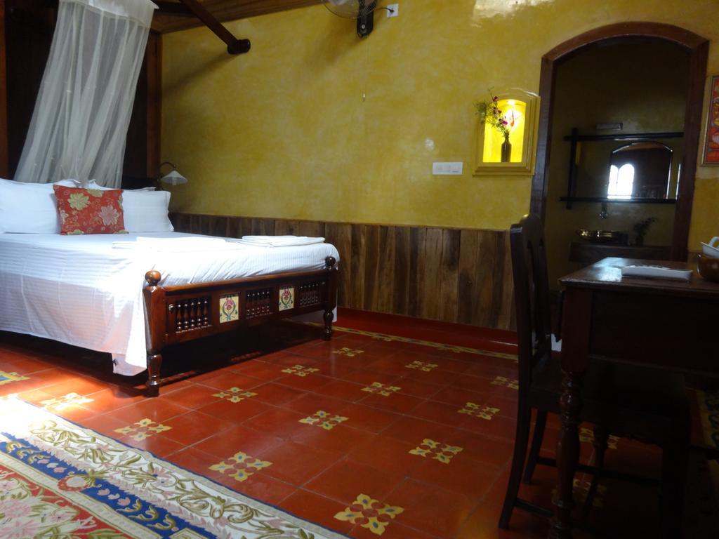 Secret Garden, A Boutique Hotel Kochi Bagian luar foto