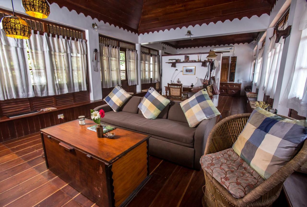Secret Garden, A Boutique Hotel Kochi Bagian luar foto